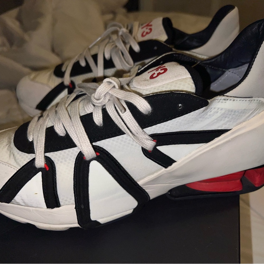 Men’s Y-3 x Kith sneakers